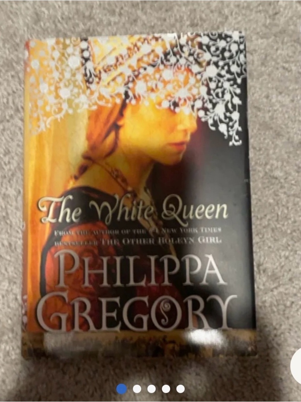 The White Queen - (Black)